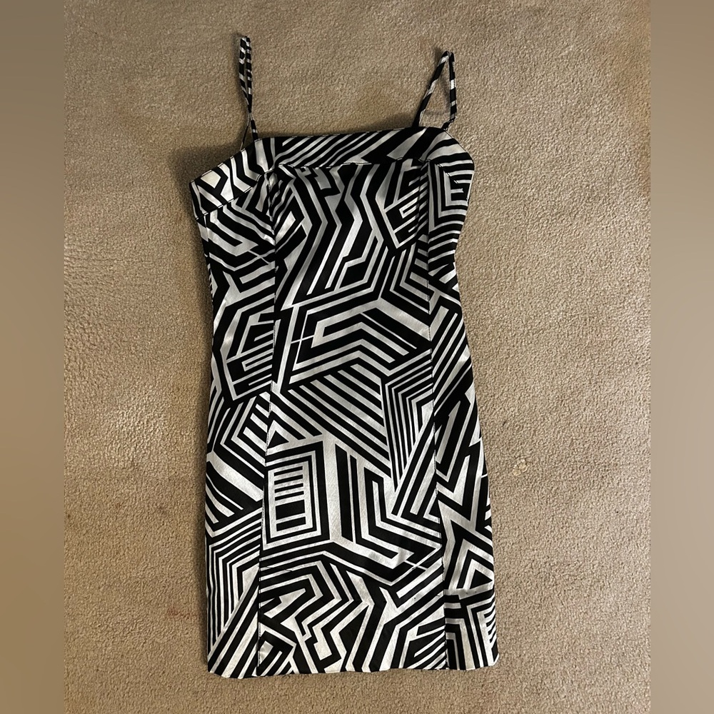 Black and White Alberto Malaki Geometric Dress